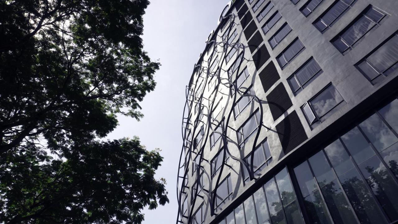 M Roof Hotel & Residences Ипох Екстериор снимка