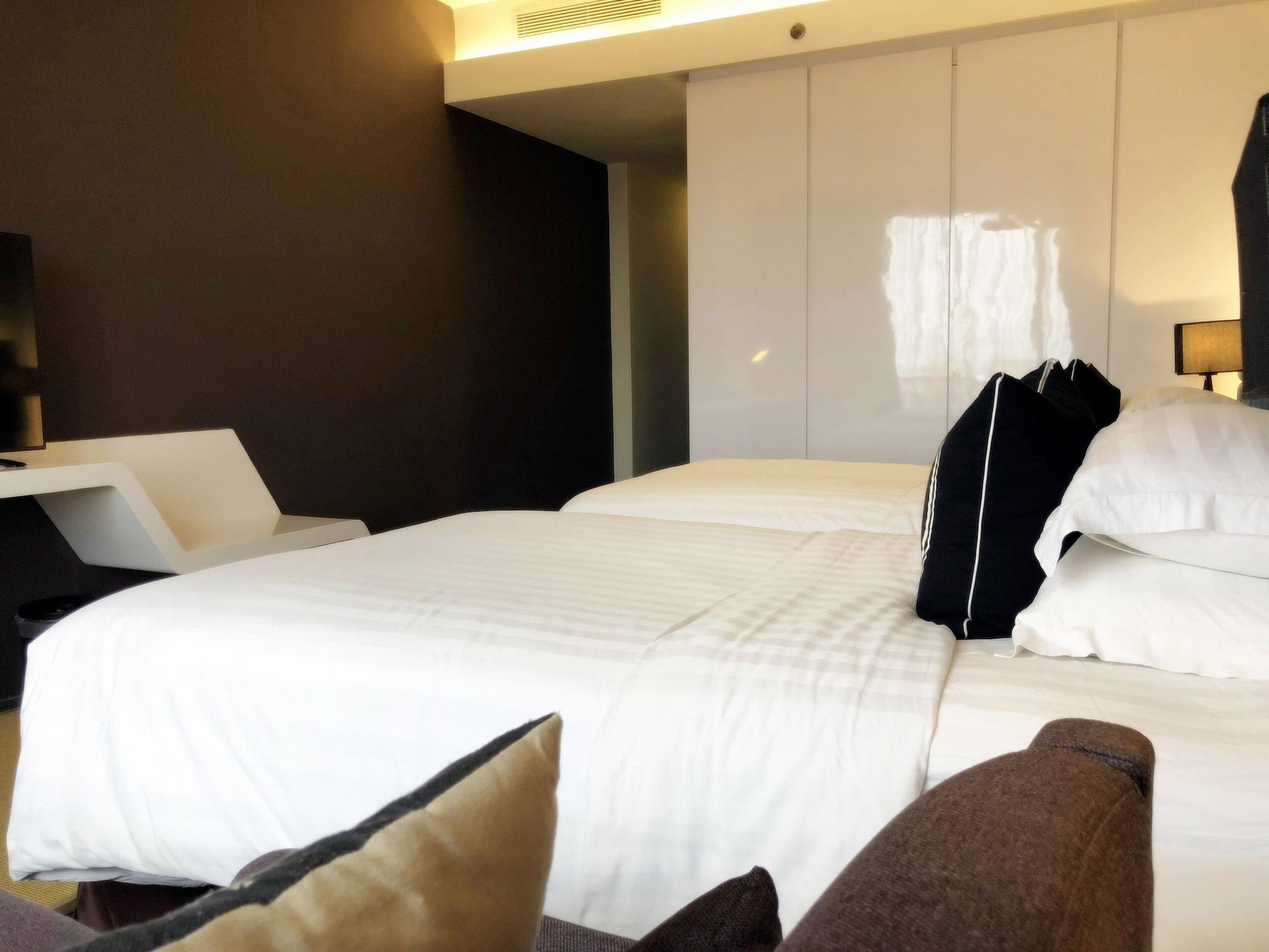 M Roof Hotel & Residences Ипох Екстериор снимка