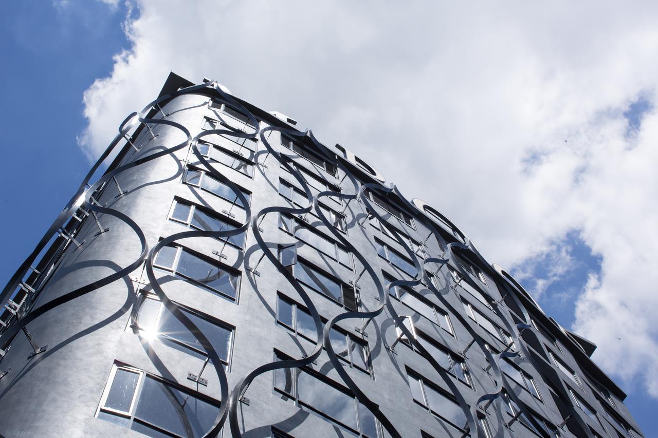 M Roof Hotel & Residences Ипох Екстериор снимка