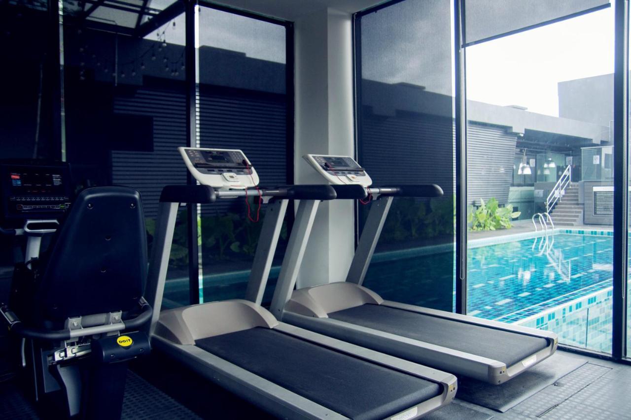 M Roof Hotel & Residences Ипох Екстериор снимка